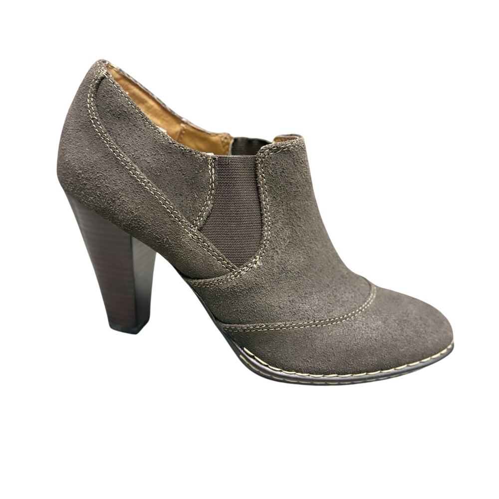 Sofft Shoe Bootie Simola Brown Suede Stacked Block Heel Slip On Pump Size 7.5M